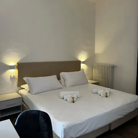 Hotel The Flash - 2*