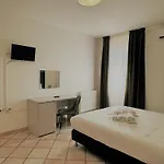 Hotel The Flash - 2*